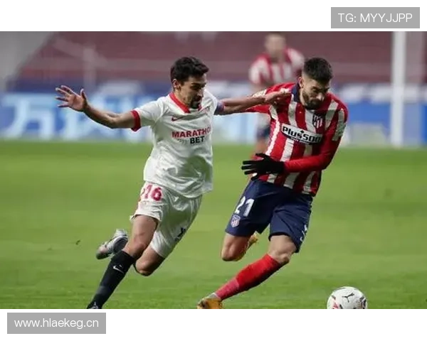 塞维利亚面临保级压力:当前阶段成绩走势变化影响竞争格局 塞维利亚面临保级压力:当前阶段成绩走势变化影响竞争格局