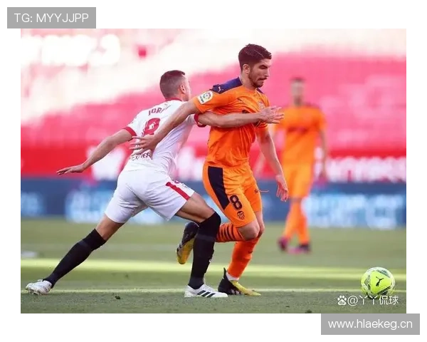 瓦伦西亚管理层决策争议持续发酵，球队竞技表现与财政稳定性双重承压