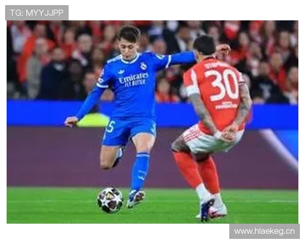 维尼修斯·托比亚斯加盟皇马担任新右后卫，近期表现稳健