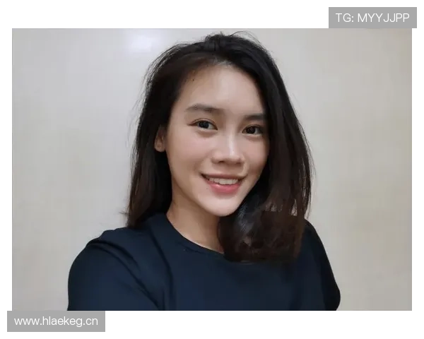 看朱雪莹训练疯魔状态，谁说甜美女孩不能是铁人三项女神？