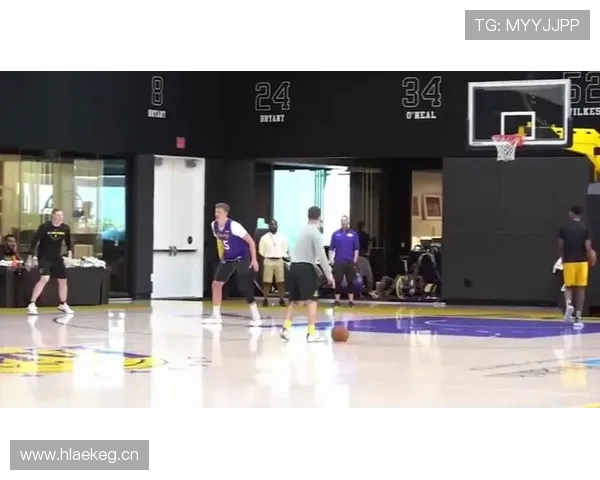 英格拉姆突破投篮效率提升显著 拉开同位置得分差距