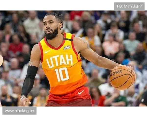 迈克·康利利用挡拆创造投篮机会，提升球队外围得分效率